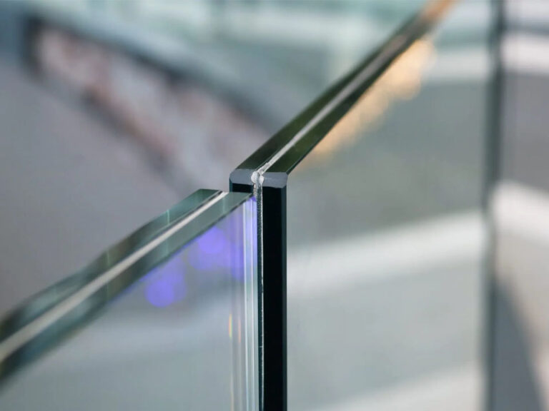 Laminated safety glass