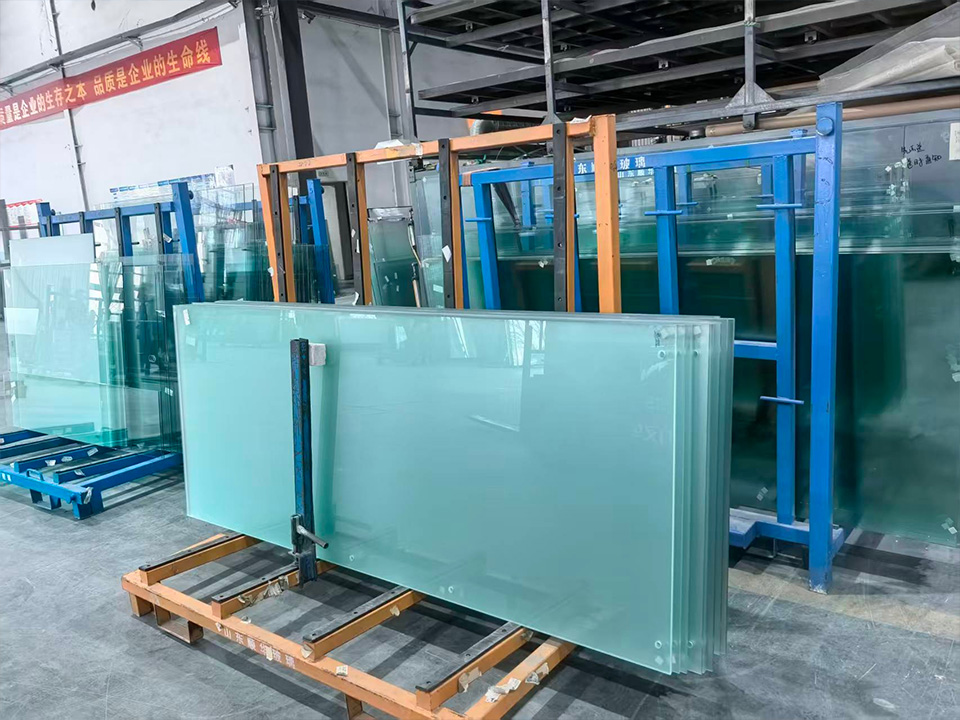 Packaging for Oversized Glass