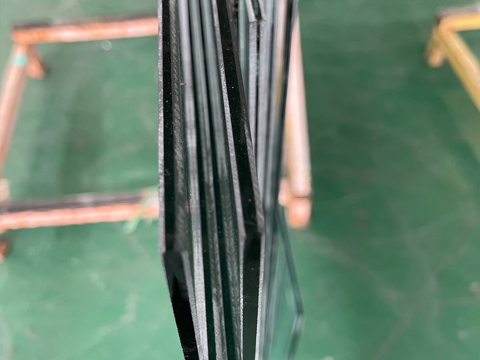 Gehärtet vs. wärmegehärtet: Code und Anwendungsfälle 3 Serie gehärtetes Glas