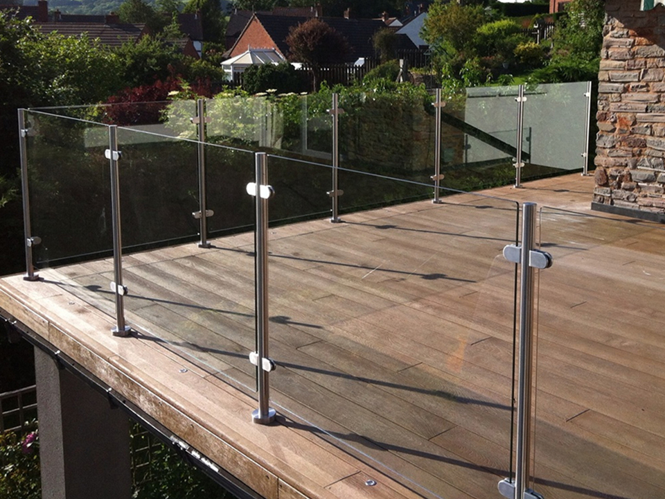 Guardrail and Balustrade Glass