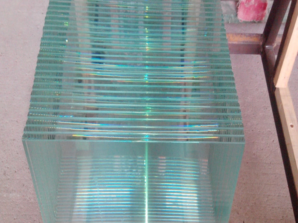 상업용 파사드 패키지의 내진 글레이징 요구 사항 3 내진 글레이징 요구 사항