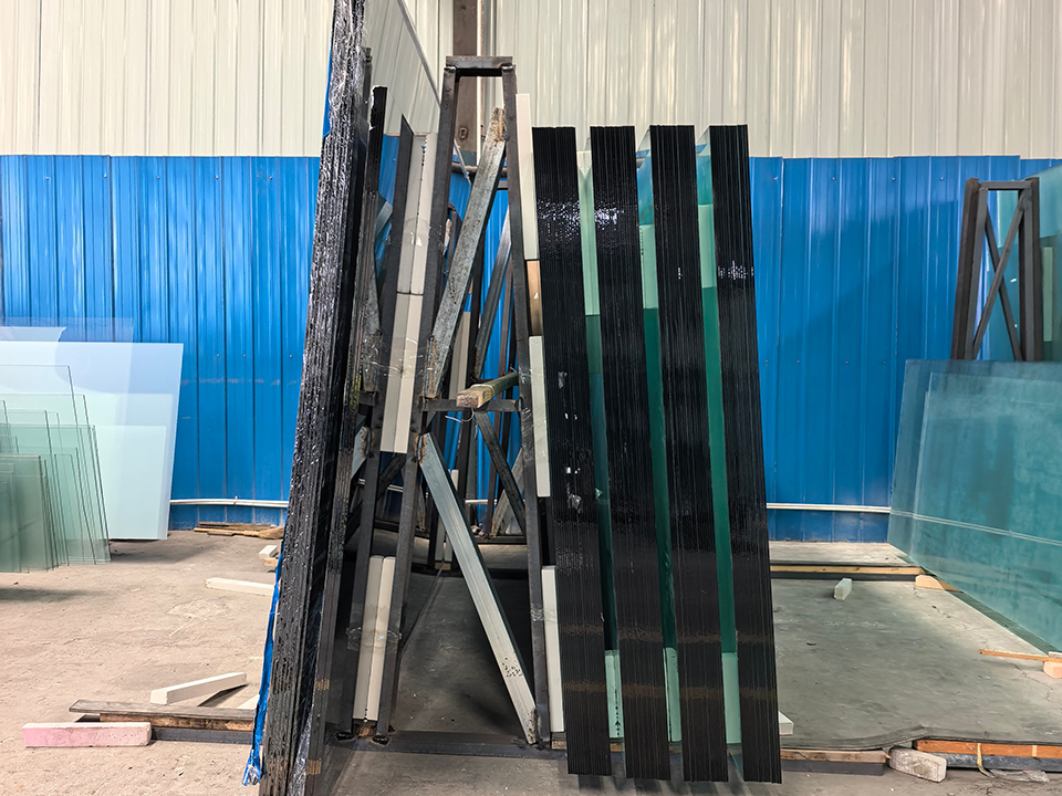 Storefront vs Curtain Wall Steel Reinforcement Guide 5 Storefront vs Curtain Wall Steel Reinforcement Guide