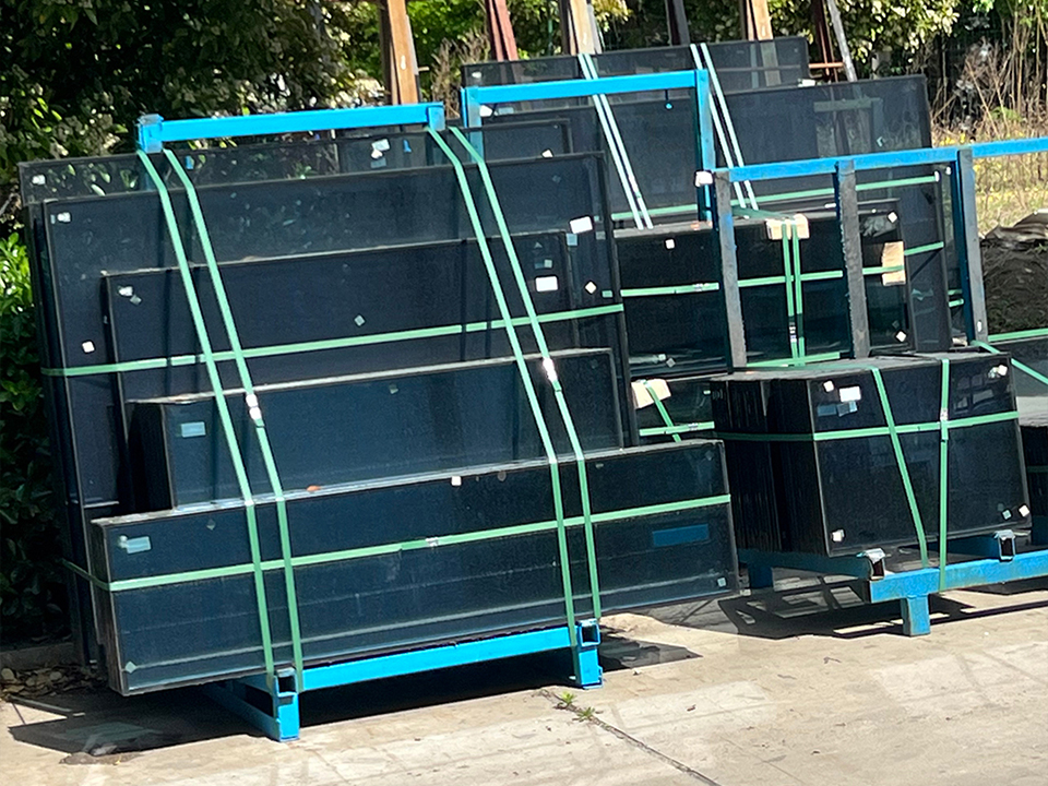 Transit Damage Claims: A Faster Process for Glass Buyers 2 Wholesale Custom Size Tempered Glass