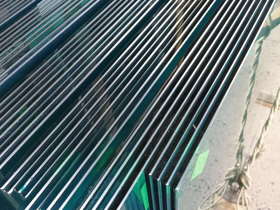 Structural Laminated Glass Flooring
