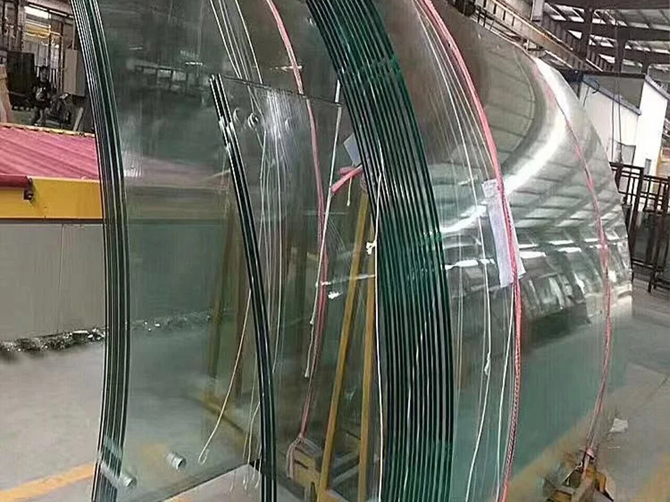 Edge Support Conditions: Why They Change Glass Design 3 Tempered Glass Flat Curved Plate