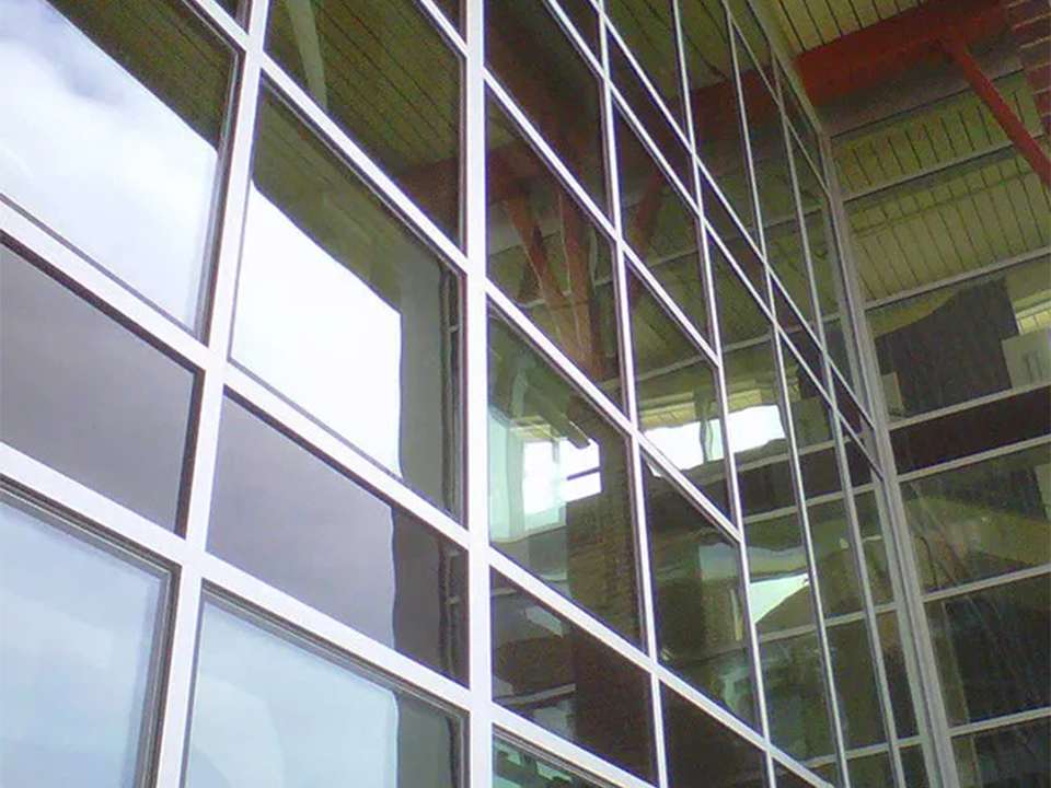 Transparent Frameless Glass Curtain Wall
