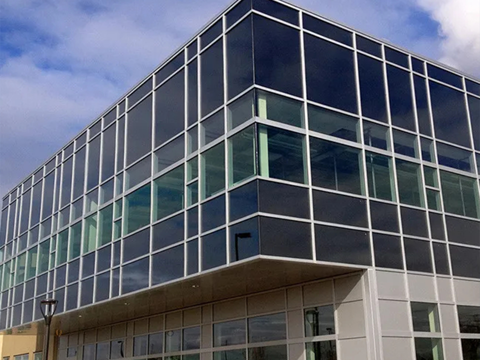 Transparent Frameless Glass Curtain Wall