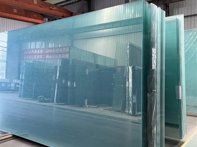 Design for Disassembly in Future-Ready Curtain Wall Systems 6 Motifs respectueux des oiseaux pour les façades vitrées commerciales