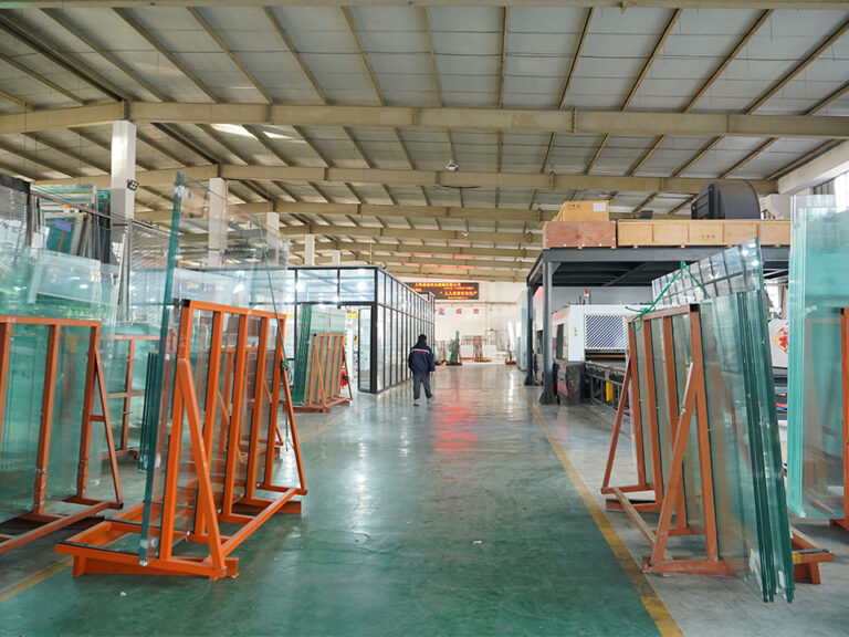 Curved Laminated Glass: Tolerances, Lead Times, and Risk 1 Curved Laminated Glass