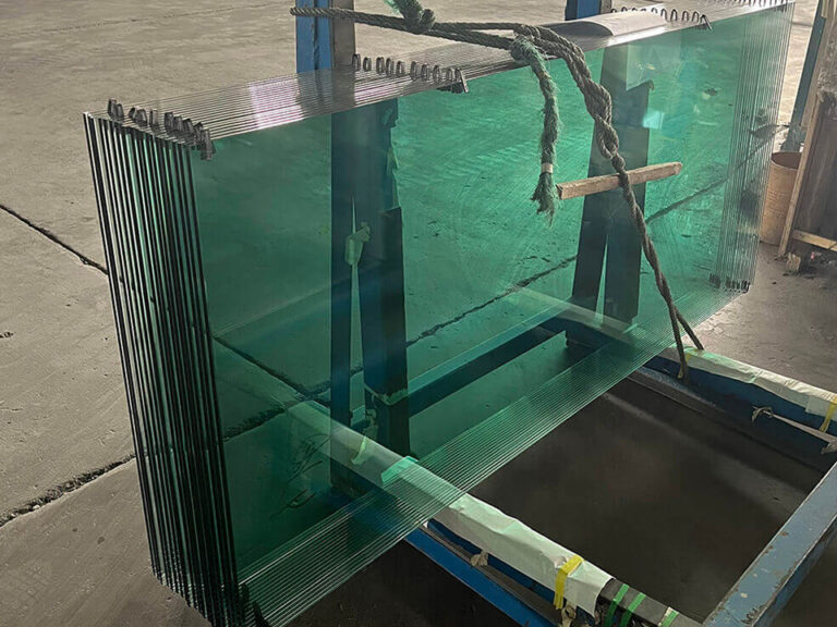 Writing Better Warranty Terms for High-Risk Glass Applications 7 High-Risk Glass