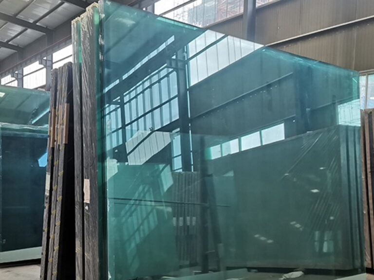 Solar-Control Glass for Hospitals, Schools, and Data Centers 1 Solar-Control Glass for Hospitals, Schools, and Data Centers