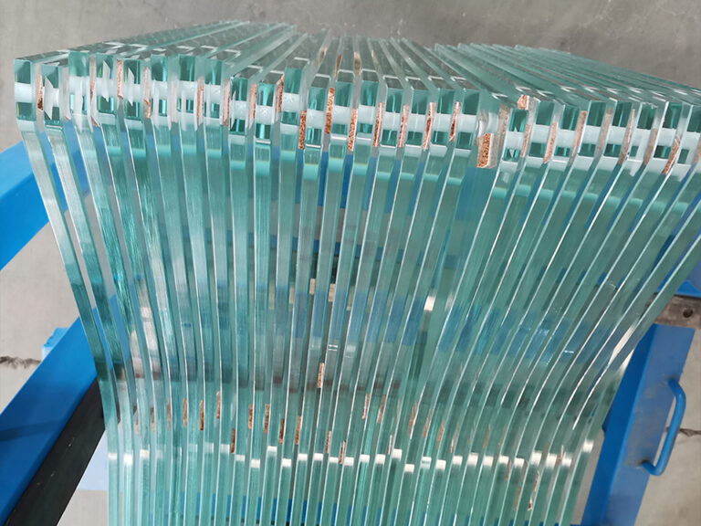 What is the Difference Between Tempered Glass and Regular Glass? 2 What is the Difference Between Tempered Glass and Regular Glass