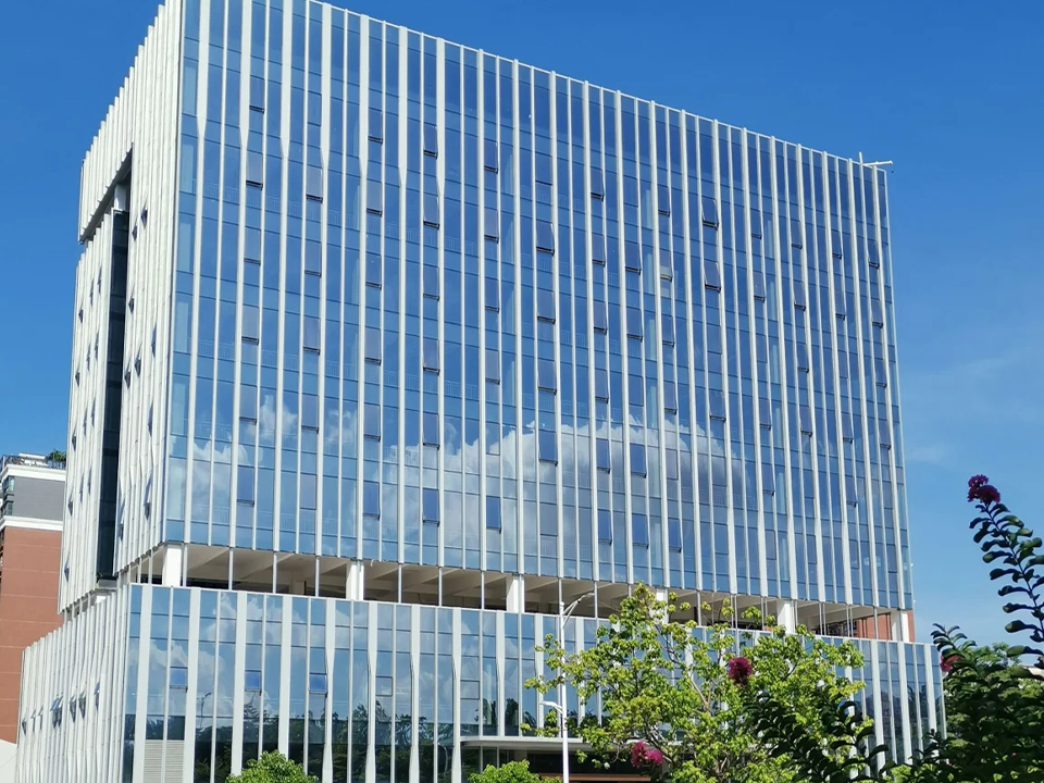 7 Facts You Need to Know About Tempered Glass