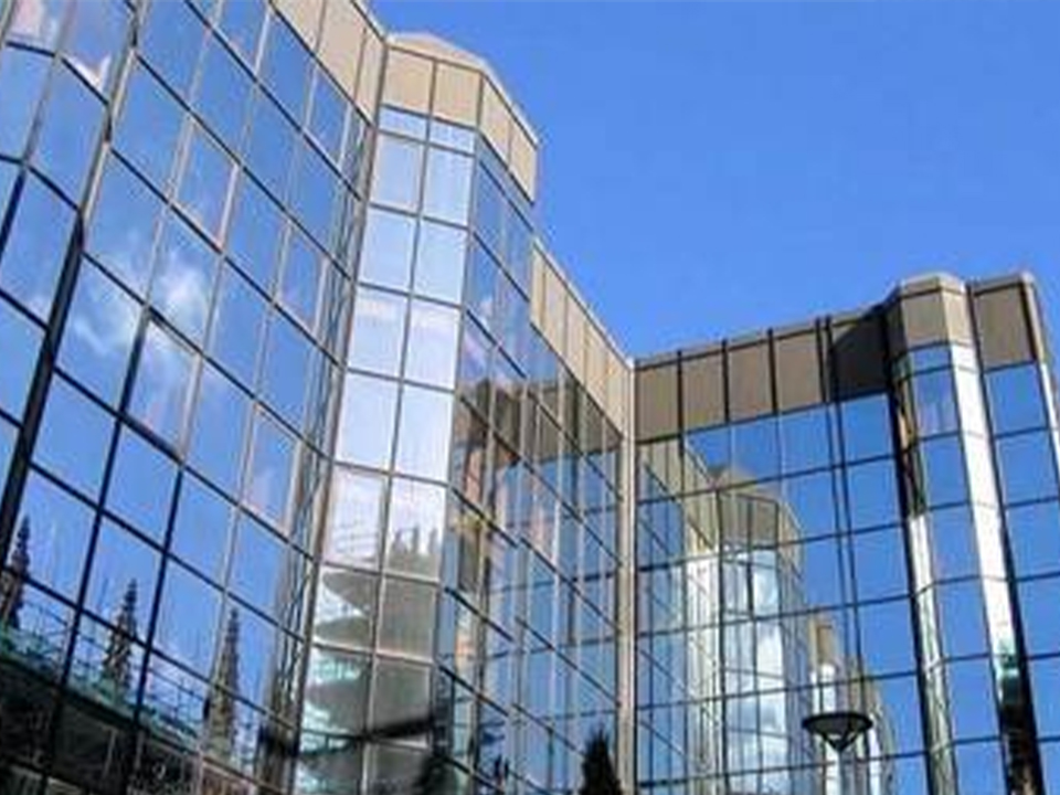 7 Facts You Need to Know About Tempered Glass