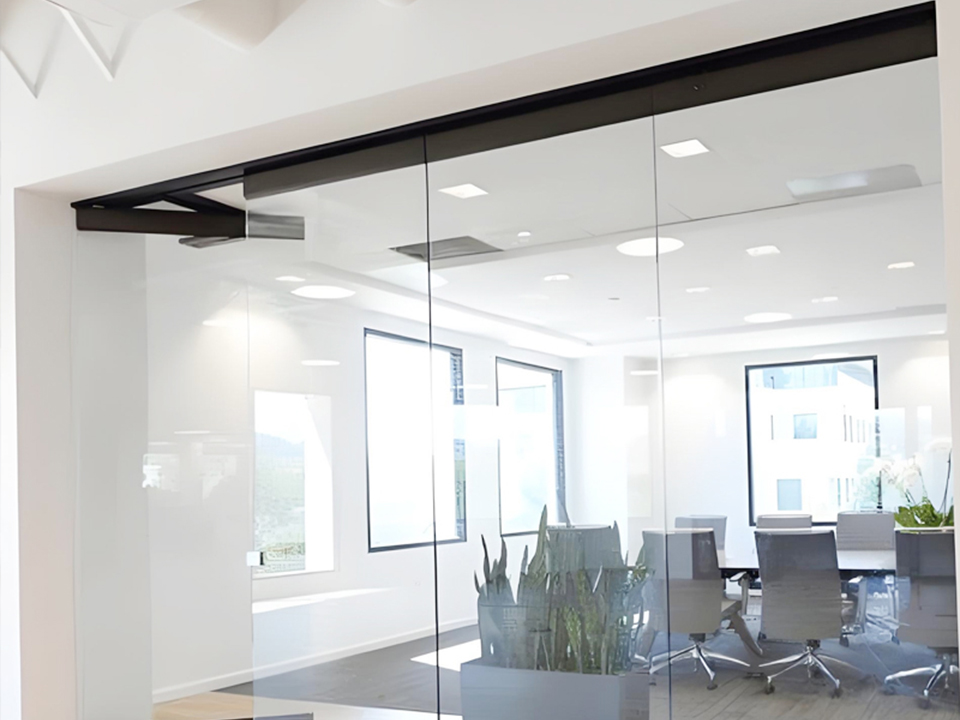 Glass Solutions for Cooler Commercial Spaces