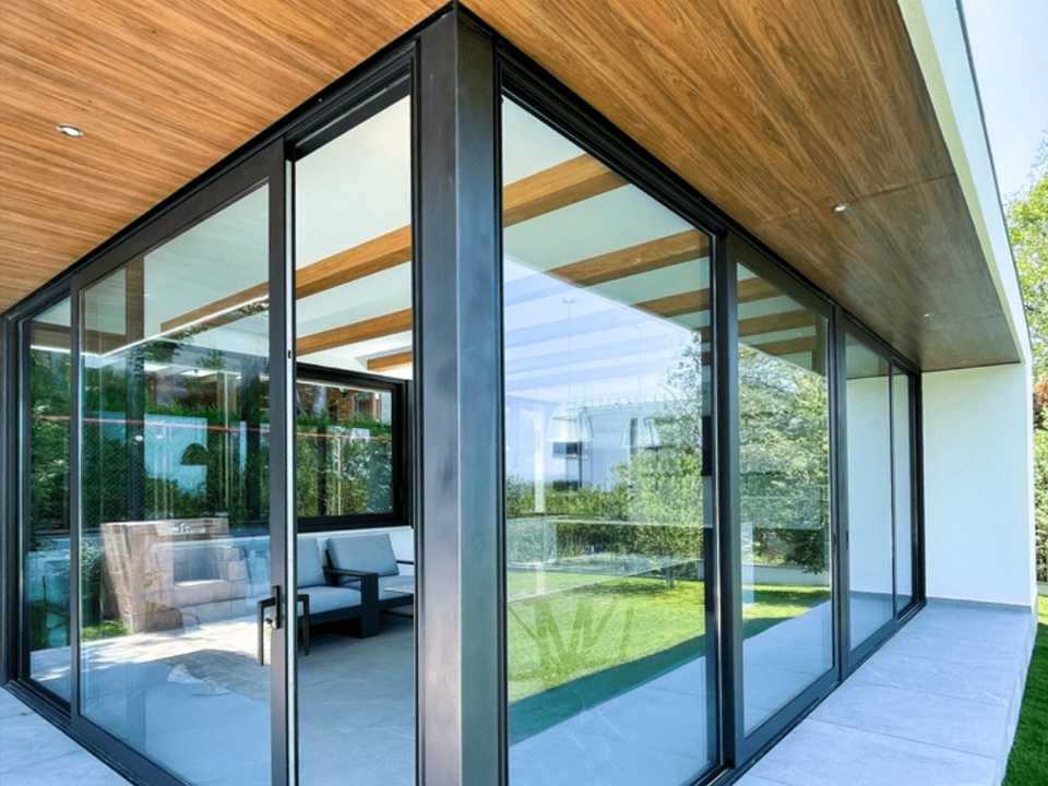 Accepts Architectural Glass