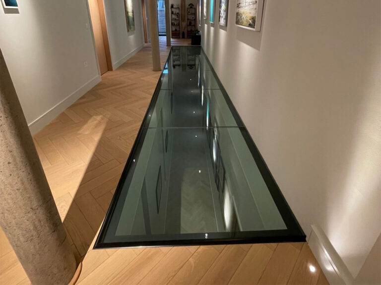 Structural Glass Floors and Walkways: Compliance Buying Guide 6 Structural Glass Floors and Walkways