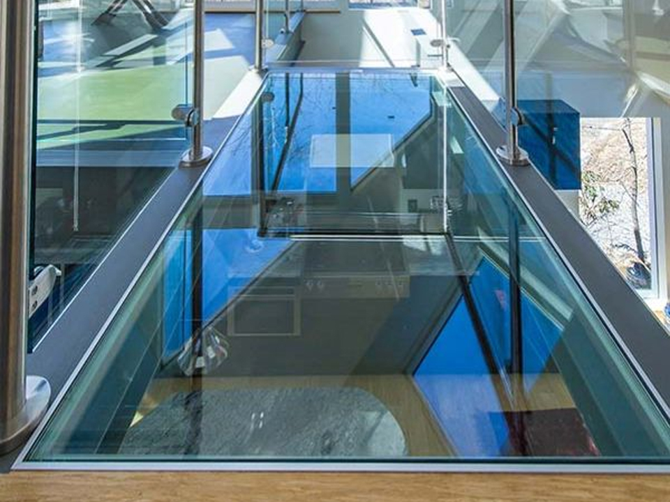 Structural Glass Floors and Walkways