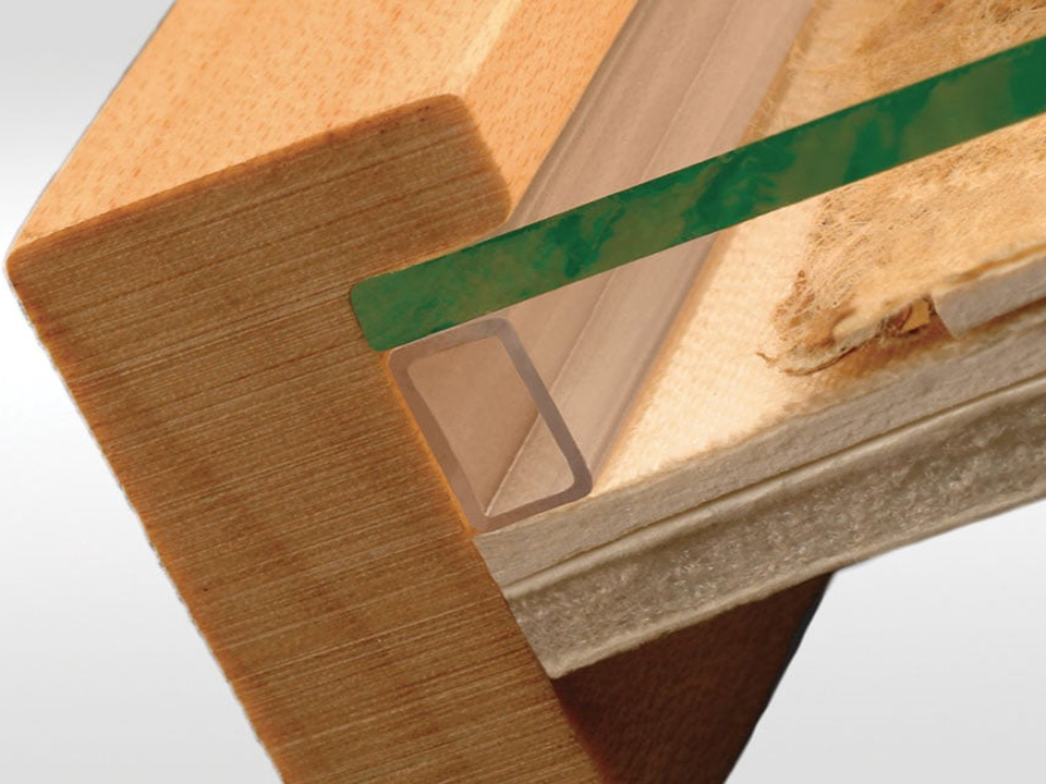 Condensation Resistance: Glass, Spacer, Frame, and Humidity Guide